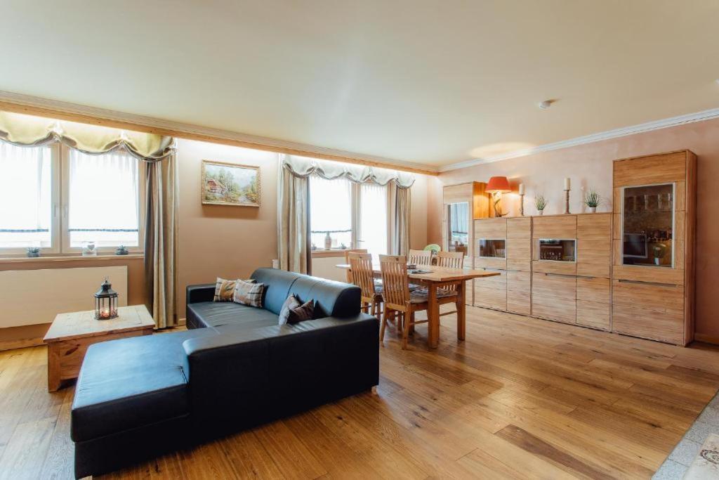 Appartement Monty By Monicare Leutasch Exterior foto